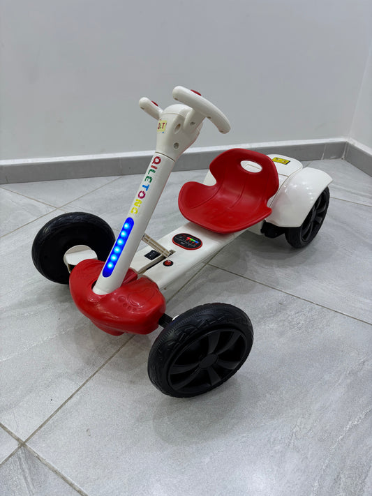 امنح طفلك مغامرة مليئة بالمرح وذكريات لا تُنسى مع سيارة كارتينج الكهربائية للأطفال! 🏎️✨ + جهاز تحكم عن بعد مليون وثمنمية وخمسين الف